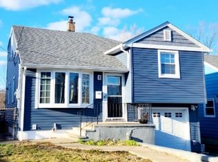 18 Iroquois Ave, Lake Hiawatha, NJ