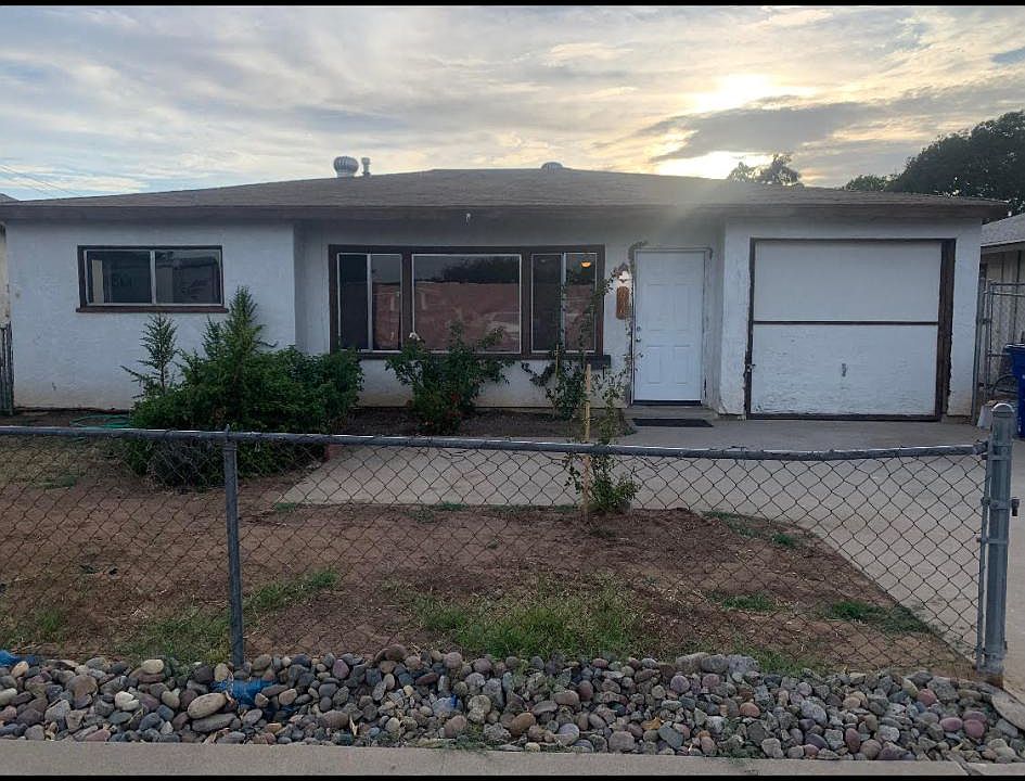 1st image of 630 S Magnolia Ave