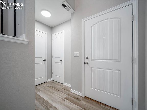5th image of 9574 Desert Lily Cir