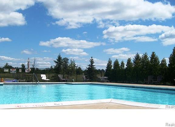 3rd image of 3951 Cornerstone Dr