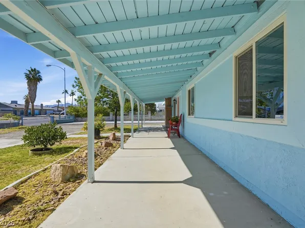 7989 Red Barn Dr, Las Vegas, NV 89123