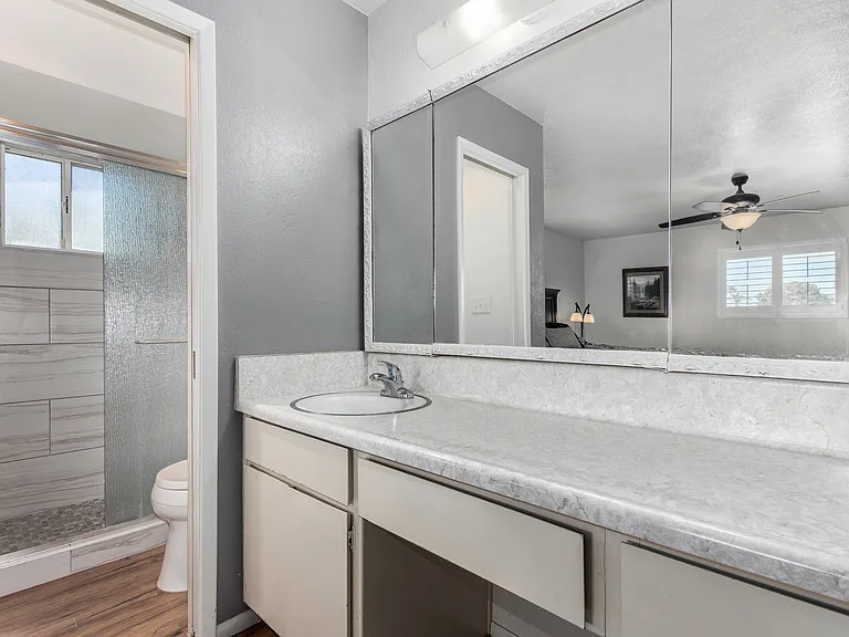 5913 E Boston St — Photo 18