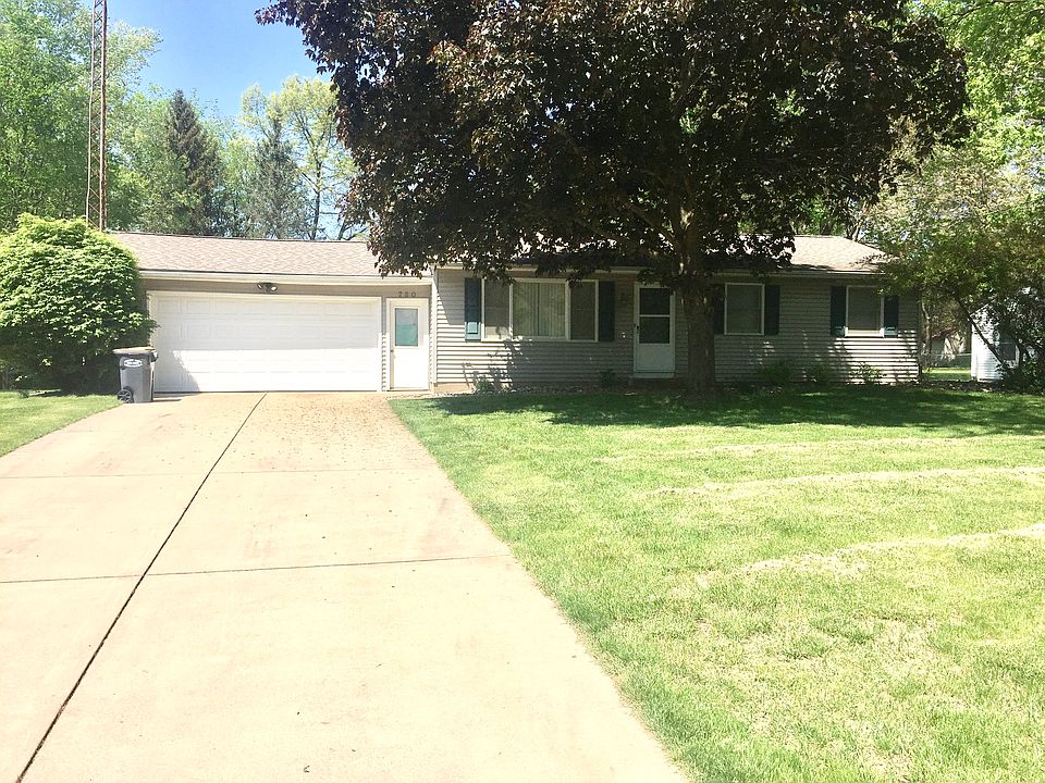 1st image of 720 W Osterhout Ave