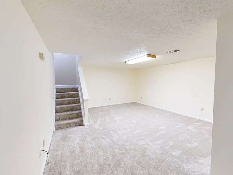 5306 Guinness Ct — Photo 16