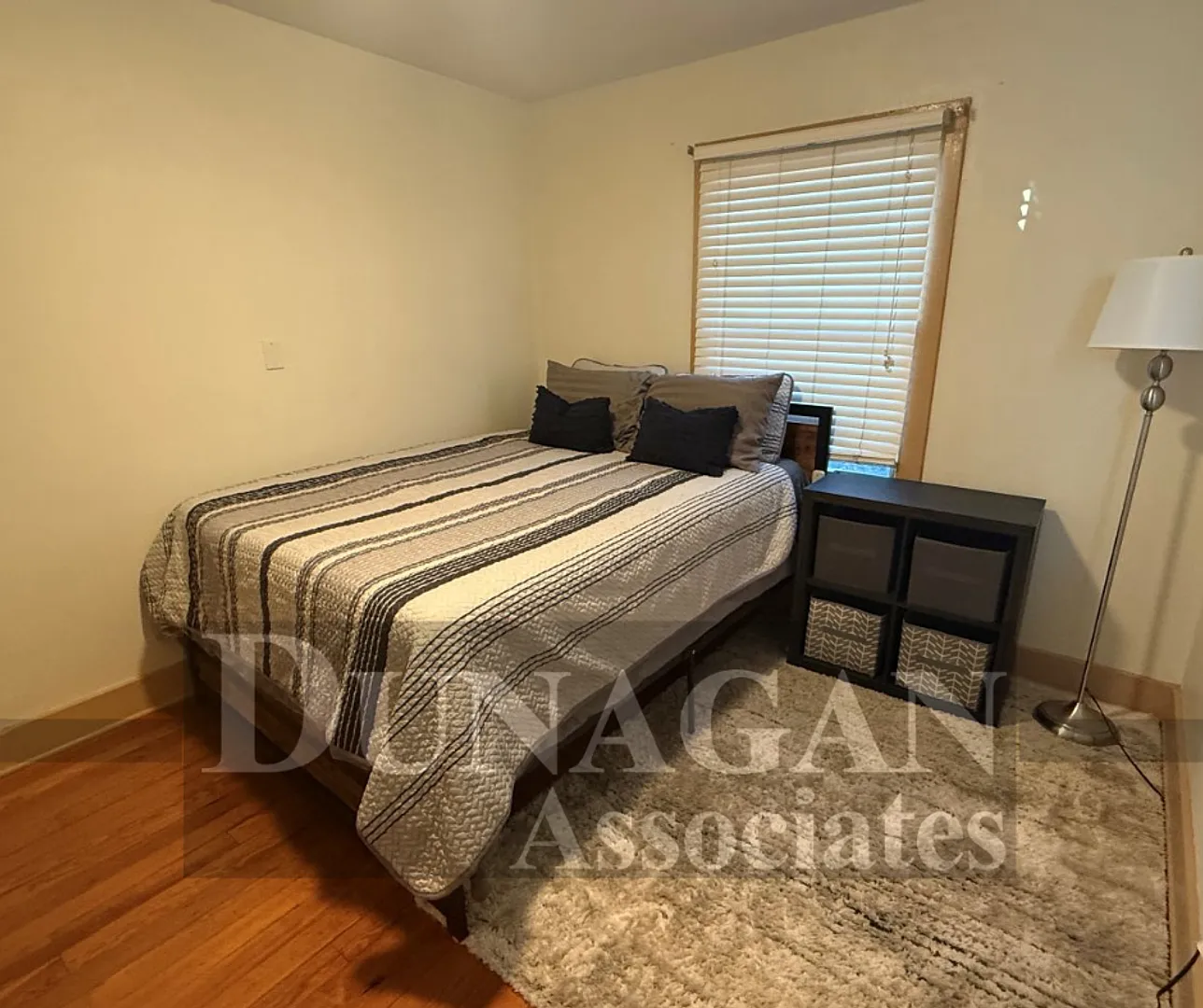 2 bed, 1 bath Fully Furnished, water paid, may allow pets upon approval. — Photo 4