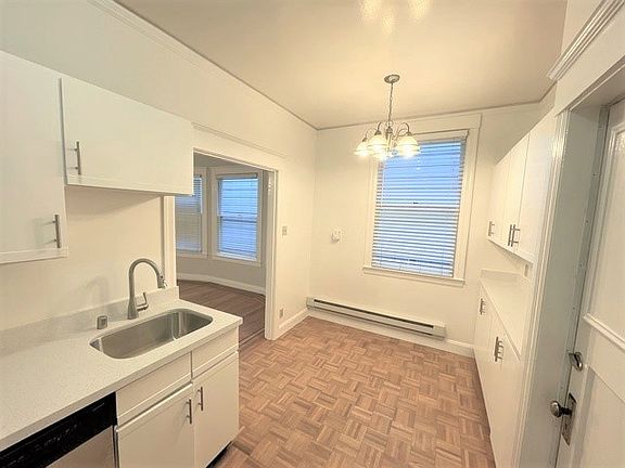 3rd image of 2325 Washington St APT 103