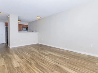 New Years special! Rent today and receive 6 weeks rent credit 999 a month or 875 with the credit, Aurora, CO 80010