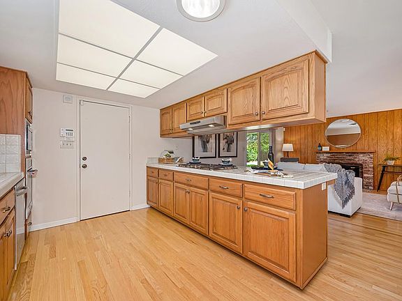 5th image of 4608 Sagar Ave