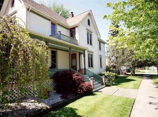 602 Clinton Ave, Saint Clair, MI