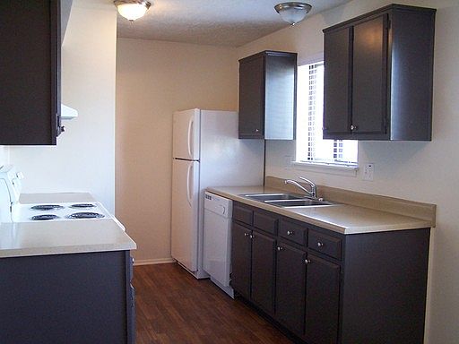 1st image of 3640 Bold Bidder Dr APT 100