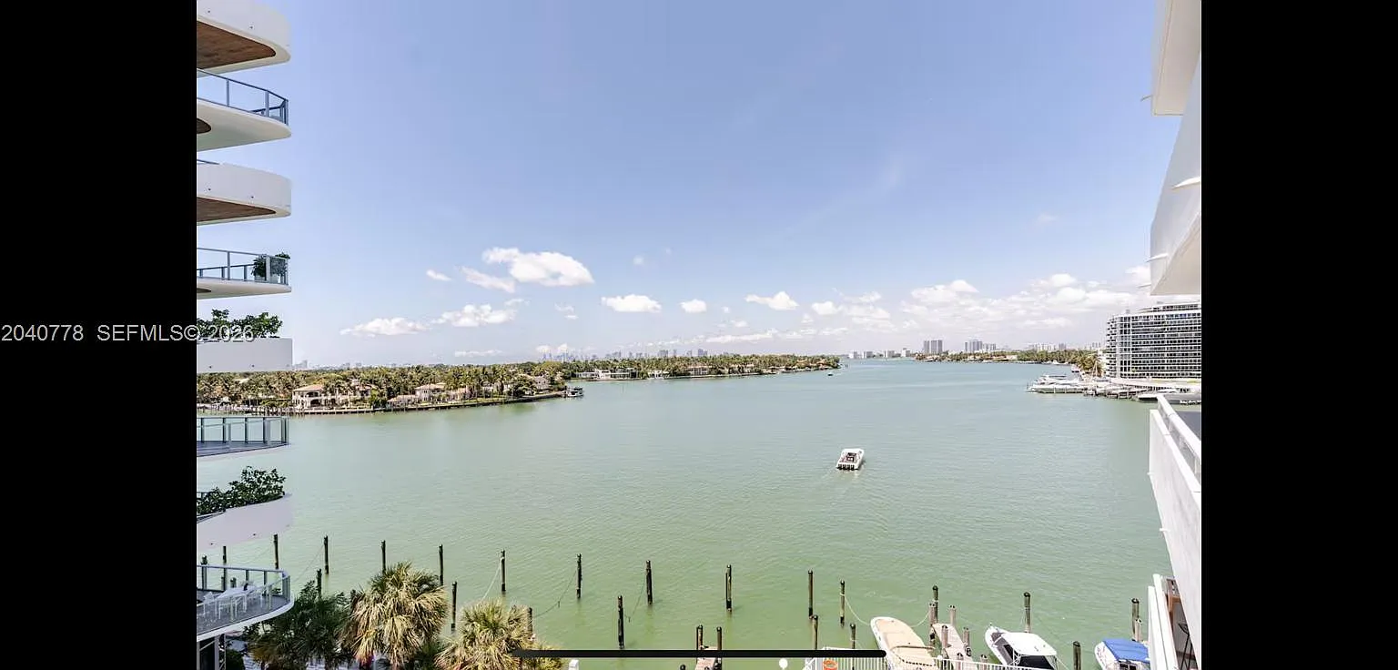 Indian Creek Cl Marina Co — Photo 1