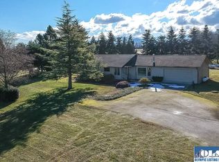 104 Olstead Ln, Sequim, WA 98382