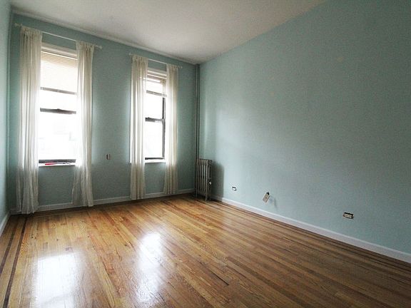 4th image of 4722 48th St APT 2F