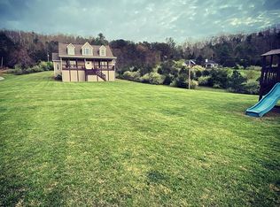487 Smith Creek Rd, Christiansburg, VA 24073