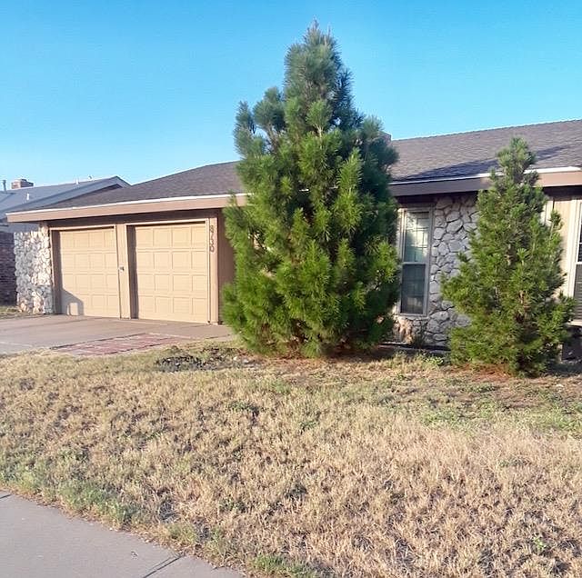 1st image of 8730 Pica Ave