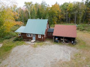 133 W Old Main Rd, Lowell, ME 04493