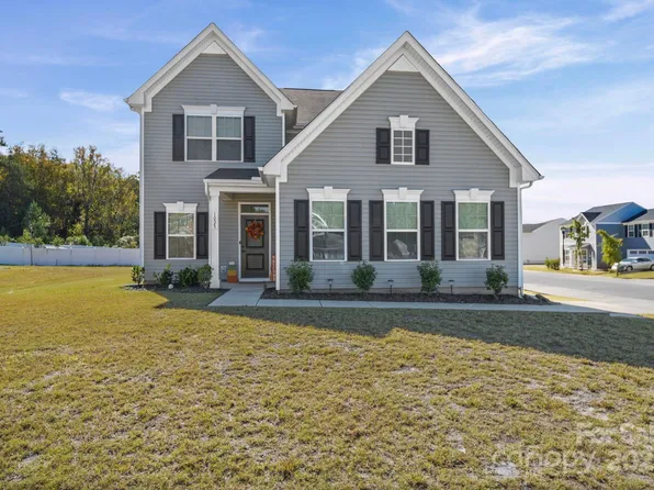 1025 Jeffrey Ct SW, Concord, NC 28025