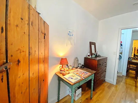 Rented by Douglas Elliman | media 40