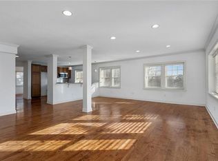 514 E 44th St SUITE 200, Kansas City, MO 64110