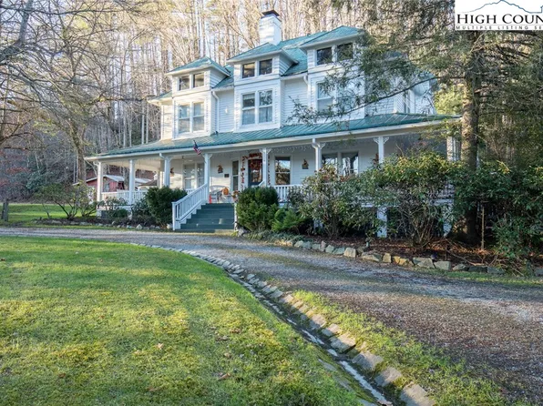 4584 & 4582 NC Highway 194 S, Banner Elk, NC 28604