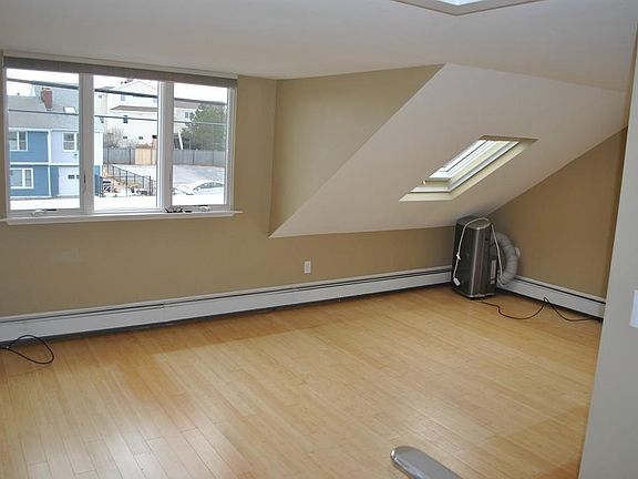 3rd image of 27 Plum Island Blvd #2