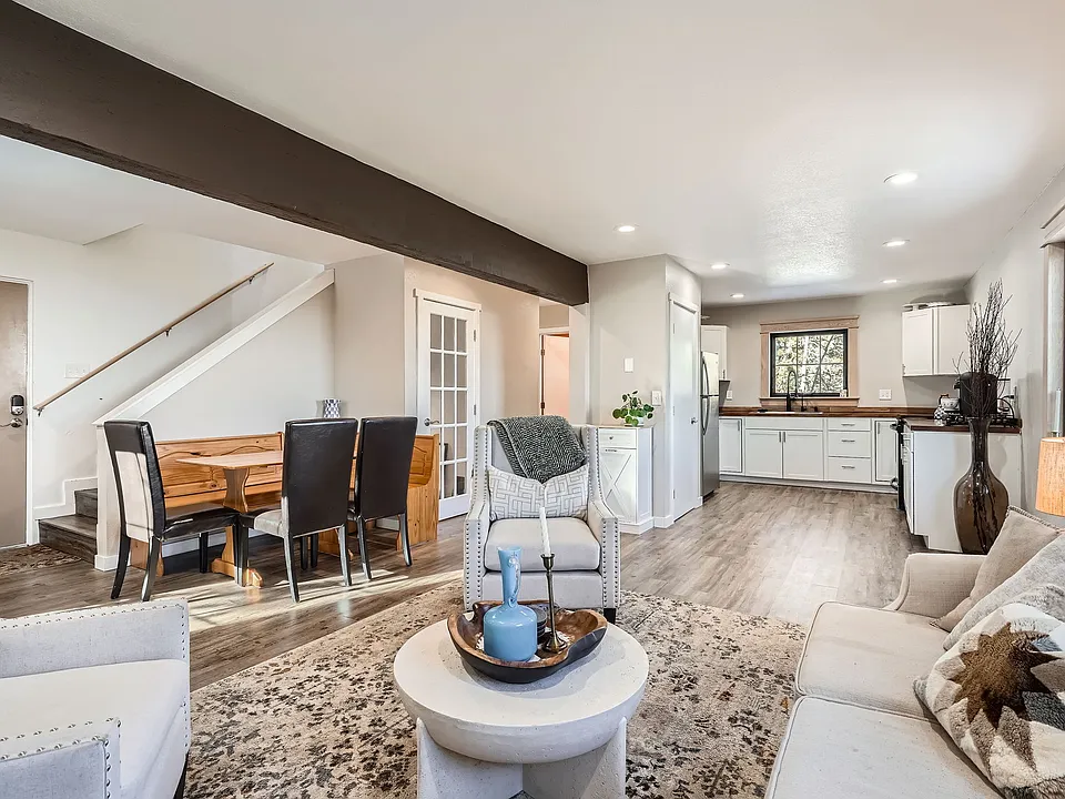 11390 Shimley Rd