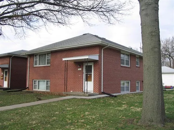 2502 Jackson St #1/2, Bellevue, NE 68005