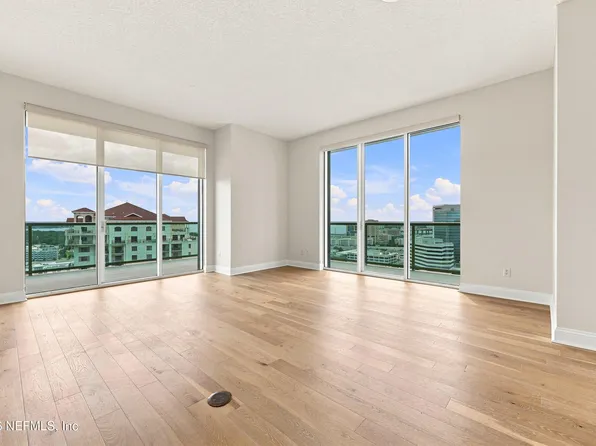 1431 Riverplace Blvd APT 2201, Jacksonville, FL 32207
