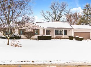 119 Windsor Dr, Dekalb, IL 60115