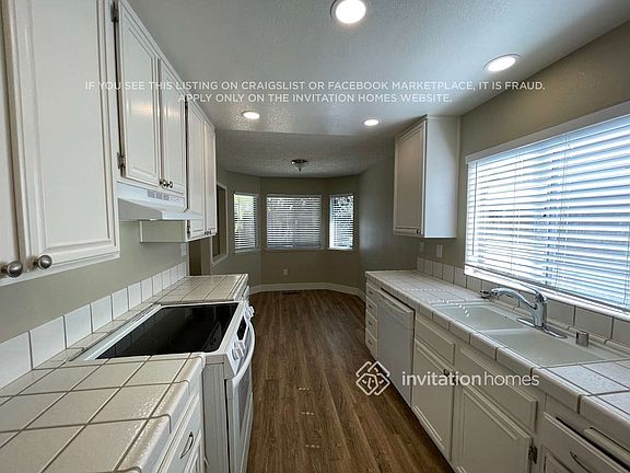 5th image of 4939 Orinda Way