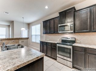 8823 Scarlett Pl, San Antonio, TX 78221
