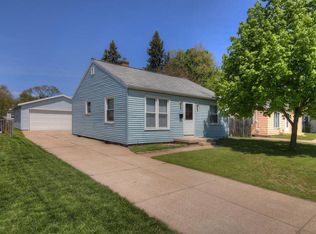 235 Bellevue St SW, Wyoming, MI 49548