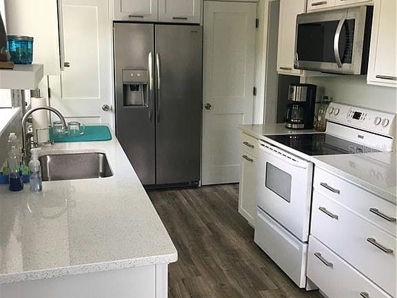 4th image of 1431 Paloma Ln