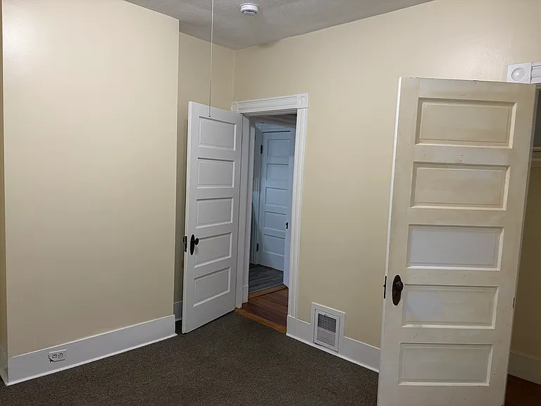 42 Pearl St #3 — Photo 12