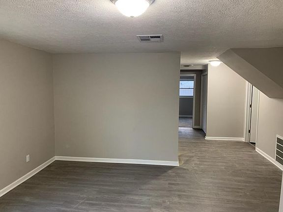 3rd image of 2064 Beach Dr