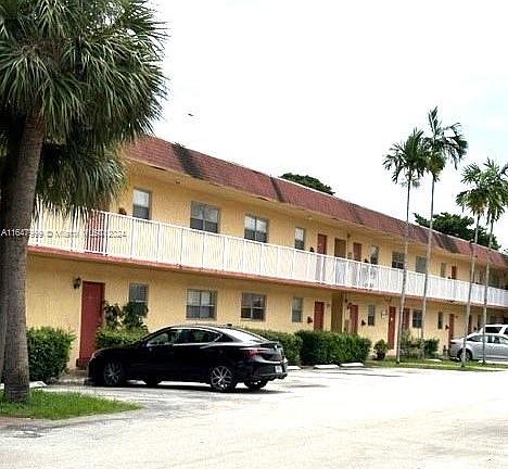 2nd image of 850 E Commercial Blvd APT 243E