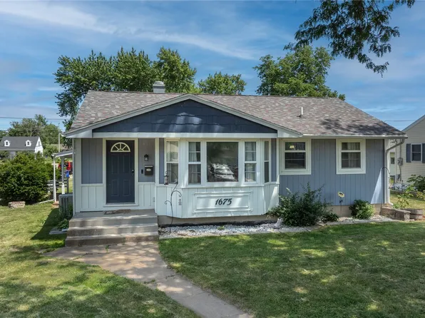 1675 9th St NW, Cedar Rapids, IA 52405
