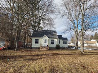 266 Randall Rd, Muskegon, MI 49441