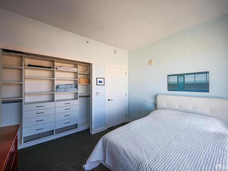 1160 Mission St #2102 — Photo 25