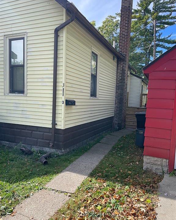 1209 9th St, Port Huron, MI 48060 MLS 20221047824 Zillow