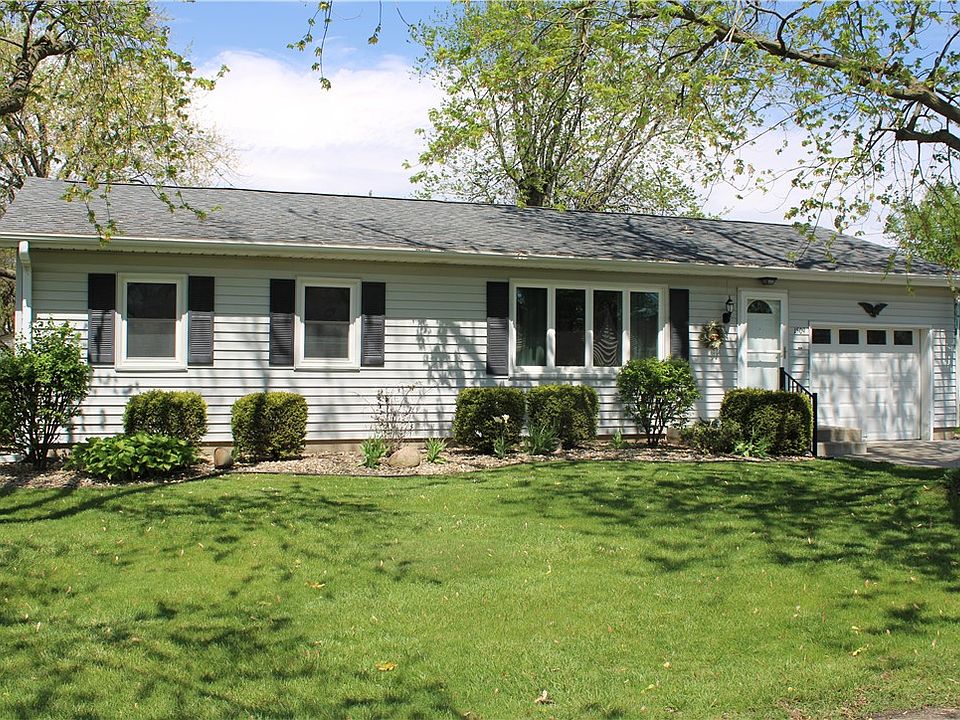 1st image of 1509 W North 1st St