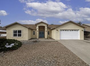 679 Chaps Rd SE, Rio Rancho, NM 87124