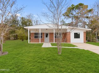 304 Robert Dale Dr, Gulfport, MS 39503