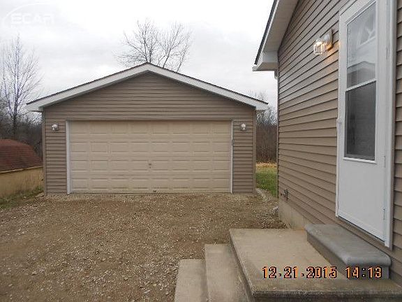 2nd image of 615 W Main St