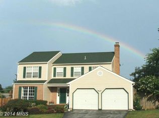 1319 Rock Chapel Rd, Herndon, VA 20170