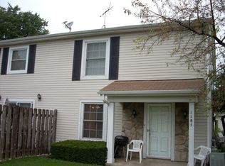 1185 E Greenbriar Ln #8C, Palatine, IL 60074