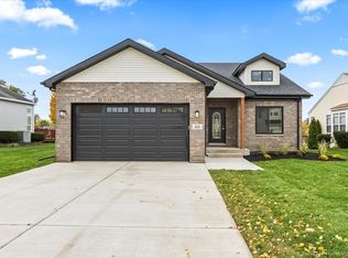 460 Fairway Ln, University Park, IL 60484