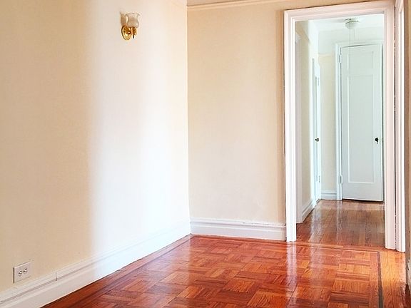 3rd image of 3900 Greystone Ave APT 43D