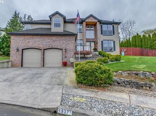 1937 SW Giese Pl, Gresham, OR 97080