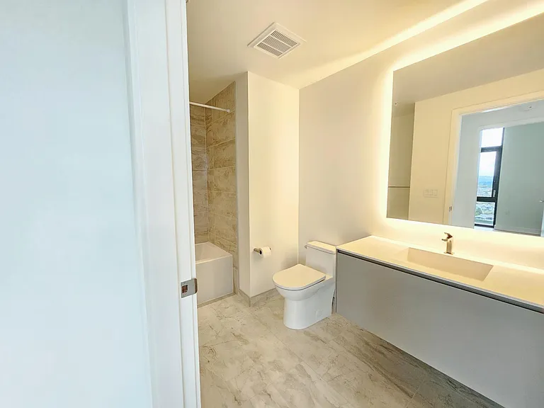889 103rd Ave NE #1501 — Photo 18